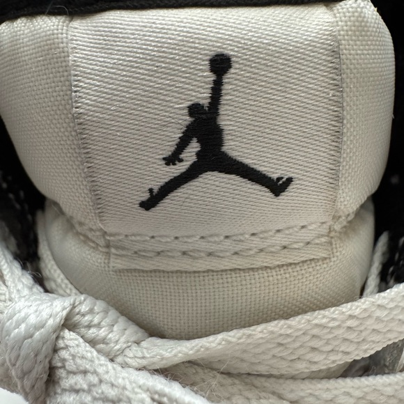 Jordan 1 Mid Youth Black White Sneakers Size 13C - Picture 12 of 14